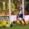 Torres Villareal'i yere serdi! Torres Villareal'i yere serdi!