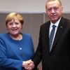 Yunan gazetesi Türkiye-Almanya ilişkilerinden rahatsız Yunan gazetesi Türkiye-Almanya ilişkilerinden rahatsız
