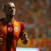 Sneijder ihanet etti! Sneijder ihanet etti!