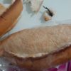 Ekmeğin içinden çıkanlar mide bulandırdı Ekmeğin içinden çıkanlar mide bulandırdı