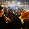 Başbakan Davutoğlu balkon konuşmasını yapıyor Başbakan Davutoğlu balkon konuşmasını yapıyor