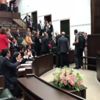 Gözaltından önce son kez kürsüye çıktı Gözaltından önce son kez kürsüye çıktı