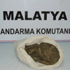Yolcu otobüsünde esrar ele geçirildi! Yolcu otobüsünde esrar ele geçirildi!