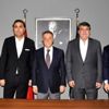 Serdal Adalı ve eski yönetimden Çebi ye ziyaret Serdal Adalı ve eski yönetimden Çebi ye ziyaret