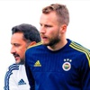 Kadlec'e sarıldı