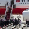 Erdoğan, Riyad'da Kral Selman tarafından askeri törenle karşılandı