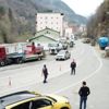 Rize'de coronavirüs karantinası! Kontrol noktalarında 5 kişide yüksek ateş tespit edildi Rize'de coronavirüs karantinası! Kontrol noktalarında 5 kişide yüksek ateş tespit edildi