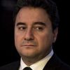 Ali Babacan 15 Temmuz 2016'da darbenin yönetildiği ülkede çıktı Ali Babacan 15 Temmuz 2016'da darbenin yönetildiği ülkede çıktı