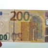 Banknotları selde kirlendi diye yenileriyle değiştirdiler