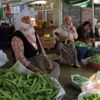 Köylü kendi üretip kendi satıyor Köylü kendi üretip kendi satıyor