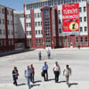 Şampiyon öğrencilerin okuluna skandal soru Şampiyon öğrencilerin okuluna skandal soru