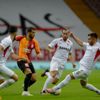 Galatasaray-Gaziantep maçında goller var Galatasaray-Gaziantep maçında goller var