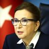 Bakan Pekcan, temassız ticaretle TIR ve vagon geçişlerini ... Bakan Pekcan, temassız ticaretle TIR ve vagon geçişlerini ...