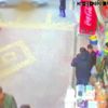 Bir kişi tartıştığı kişiyi döner bıçağıyla kovaladı Bir kişi tartıştığı kişiyi döner bıçağıyla kovaladı