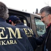 TÜBİTAK'ın eski yöneticisi 'böcek' soruşturmasından tutuklandı TÜBİTAK'ın eski yöneticisi 'böcek' soruşturmasından tutuklandı