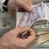 İstanbul'da kumar oynayan 15 kişiye para cezası kesildi İstanbul'da kumar oynayan 15 kişiye para cezası kesildi
