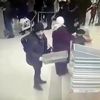 Firari yüzbaşı, havalimanında sahte kimlikle yakalandı Firari yüzbaşı, havalimanında sahte kimlikle yakalandı