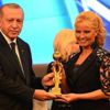 Bir ölür bin diriliriz Bir ölür bin diriliriz