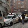 Yoğun kar, Bursa'da hayat felç etti!