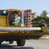 Biçerdöverini gelin arabası yaptı Biçerdöverini gelin arabası yaptı