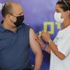 İsrail Başbakanı Bennett, üçüncü doz Kovid-19 aşısını da yaptırdı