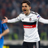 Beşiktaş'ta Mustafa Pektemek yine sakatlandı Beşiktaş'ta Mustafa Pektemek yine sakatlandı