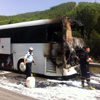 Yolcu otobüsü hareket halindeyken yandı Yolcu otobüsü hareket halindeyken yandı