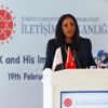 Malcolm X'in kızı Şahbaz: Pek çok genç insan Malcolm'da kendi rol modelini buluyor Malcolm X'in kızı Şahbaz: Pek çok genç insan Malcolm'da kendi rol modelini buluyor