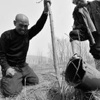 İki kahraman 10.000 ağaç dikti İki kahraman 10.000 ağaç dikti