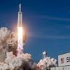 SpaceX, Starlink uydularının fırlatışını yarına erteledi SpaceX, Starlink uydularının fırlatışını yarına erteledi