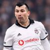 Medel'in gönlü Boca'da