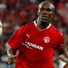 Antony Nwakaeme, İstanbul'a geldi. Antony Nwakaeme, İstanbul'a geldi.