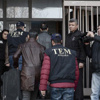 Usulsüz dinleme davasında flaş tutuklamalar