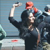 Demokrasi sokağa düşmez! Demokrasi sokağa düşmez!