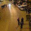 İzmir’de silahlı saldırının ortasında kalan 2 kişi öldü