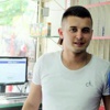 Evinde annesinin gözü önünde öldürüldü Evinde annesinin gözü önünde öldürüldü