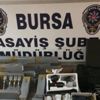 Okuldan hırsızlık yapan şüpheliler güvenlik kamerasında Okuldan hırsızlık yapan şüpheliler güvenlik kamerasında