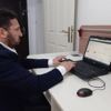 İnternetten ayakkabı aldı, hayatının şokunu yaşadı! İnternetten ayakkabı aldı, hayatının şokunu yaşadı!