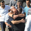 Şehidin babası ve kardeşinin göz yaşartan anı! Şehidin babası ve kardeşinin göz yaşartan anı!