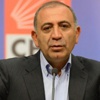 CHP, Başbakan Ahmet Davutoğlu'na seçim bildirgesi gönderdi CHP, Başbakan Ahmet Davutoğlu'na seçim bildirgesi gönderdi