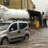 Kocaeli’de etkili sağanak yağış