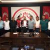 Karaköprü de gençler yuvada kaldı Karaköprü de gençler yuvada kaldı