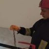 Apartmanda yılan paniği Apartmanda yılan paniği