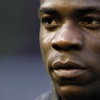 Balotelli tepetaklak! Büyük şok... Balotelli tepetaklak! Büyük şok...
