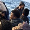 Ege Denizi nde 11 saat kurtarılmayı beklediler Ege Denizi nde 11 saat kurtarılmayı beklediler