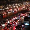 İstanbul da trafik yoğunluğu yüzde 76 ya ulaştı İstanbul da trafik yoğunluğu yüzde 76 ya ulaştı