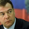 Medvedev: Kara operasyonuyla korkutmaya gerek yok