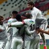 Beşiktaş ilk yarı işi bitirdi Beşiktaş ilk yarı işi bitirdi