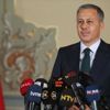 İstanbul Valisi Yerlikaya kademeli mesainin detaylarını anlattı: Amacımız hemşehrilerimizi salgından korumak İstanbul Valisi Yerlikaya kademeli mesainin detaylarını anlattı: Amacımız hemşehrilerimizi salgından korumak