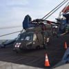 Gemiden Amerikan “Black Hawk” helikopterleri indirildi.